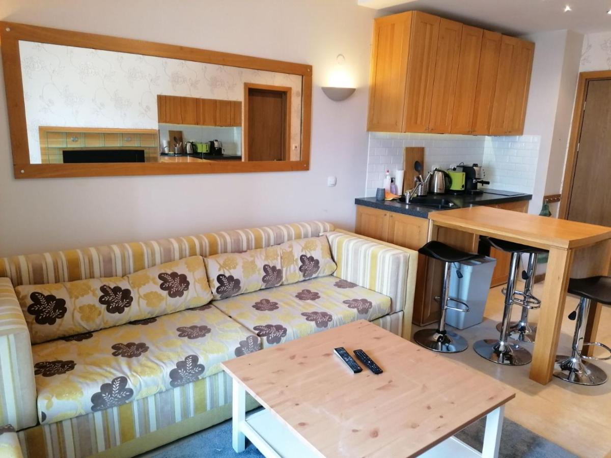 Luxury Apartments In St. John Park バンスコ エクステリア 写真