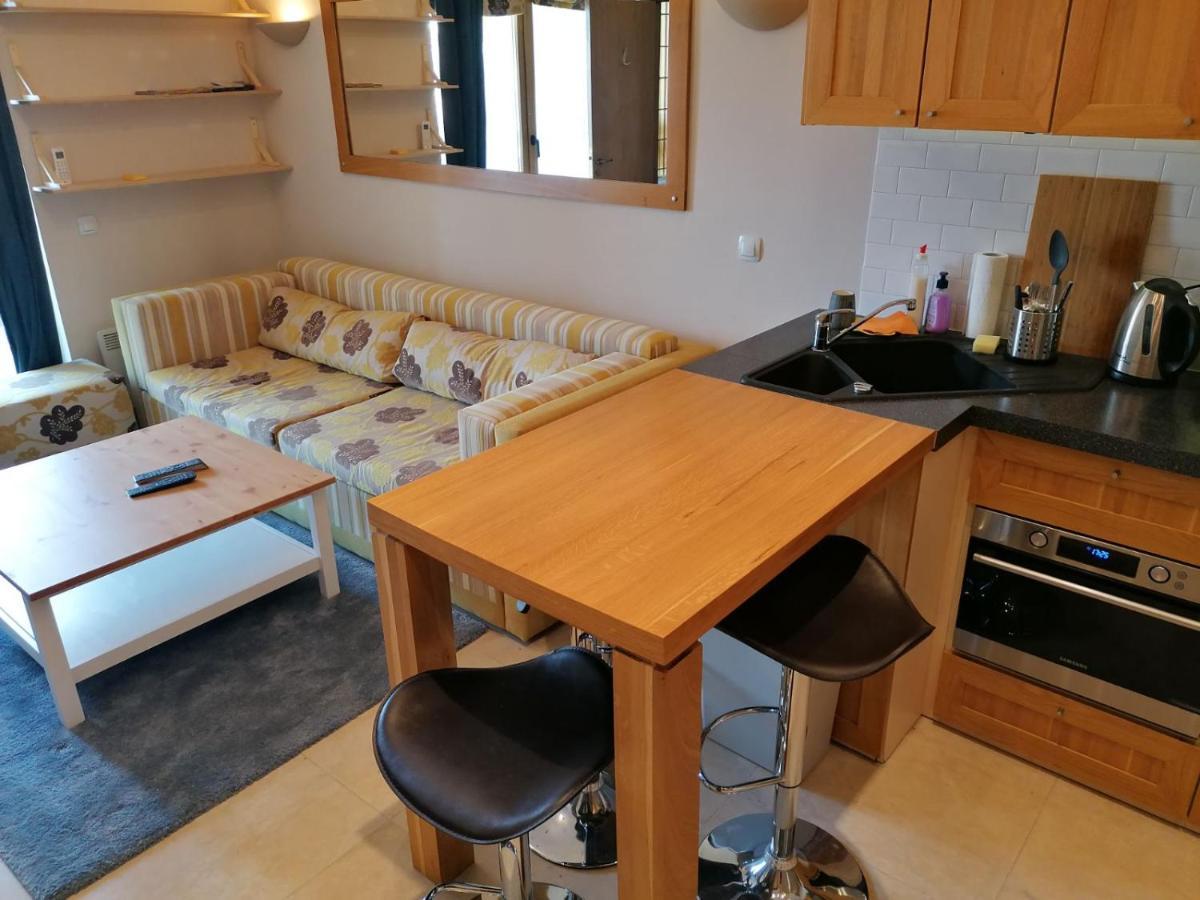 Luxury Apartments In St. John Park バンスコ エクステリア 写真