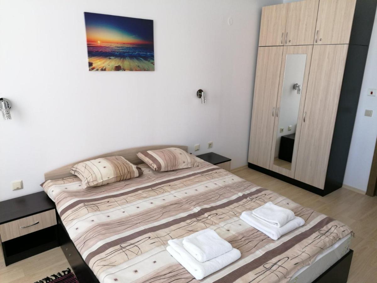 Luxury Apartments In St. John Park バンスコ エクステリア 写真