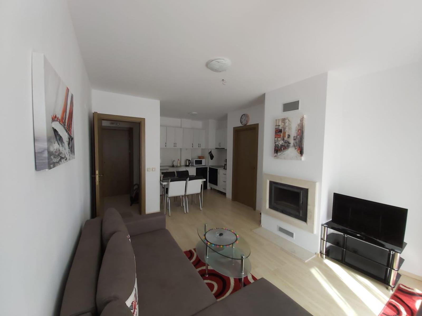 Luxury Apartments In St. John Park バンスコ エクステリア 写真